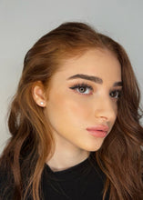 Load image into Gallery viewer, 0.60cts Lab Grown Diamond Stud Earrings in 18k White Gold