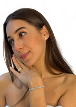 Load image into Gallery viewer, 12.00ct Lab Grown Tennis Bracelet 18k Gold VS/VVS