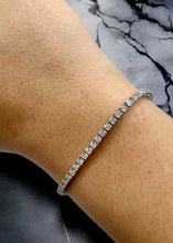 Load image into Gallery viewer, 3.00ct Diamond Tennis Bracelet in 18k White Gold