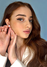 Load image into Gallery viewer, 4.00cts Diamond Stud Earrings in 18k White Gold