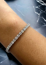 Load image into Gallery viewer, 7.00ct Diamond Tennis Bracelet in 18k White Gold