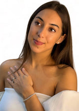 Load image into Gallery viewer, 8.00ct Lab Grown Tennis Bracelet 18k Gold VS/VVS