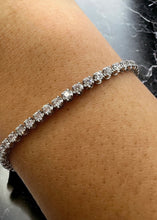 Load image into Gallery viewer, 2.00ct Illusion Set Diamond Tennis Bracelet in 18k White Gold
