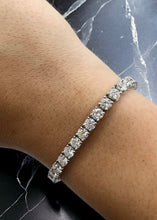Load image into Gallery viewer, 9.00ct Diamond Tennis Bracelet in 18k White Gold
