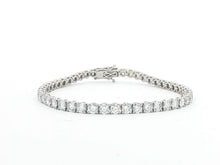 Load image into Gallery viewer, 9.00ct Lab Grown Four Claw Tennis Bracelet in 18k Gold
