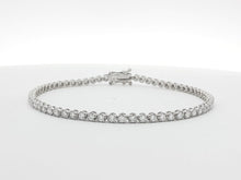 Load image into Gallery viewer, 2.00ct Lab Grown Crown Set Tennis Bracelet in 18k Gold
