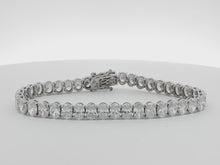 Load and play video in Gallery viewer, 16.00ct Lab Grown Oval Tennis Bracelet in 9k Gold
