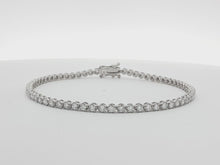 Load and play video in Gallery viewer, 2.00ct Lab Grown Crown Set Tennis Bracelet in 9k Gold
